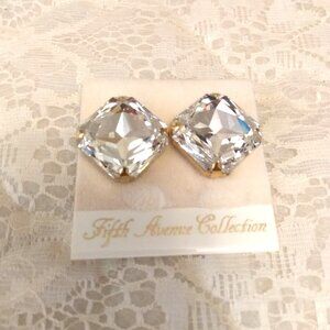 Vintage White Clear Crystal Gold Tone Earrings Non-Pierced Clip Earrings